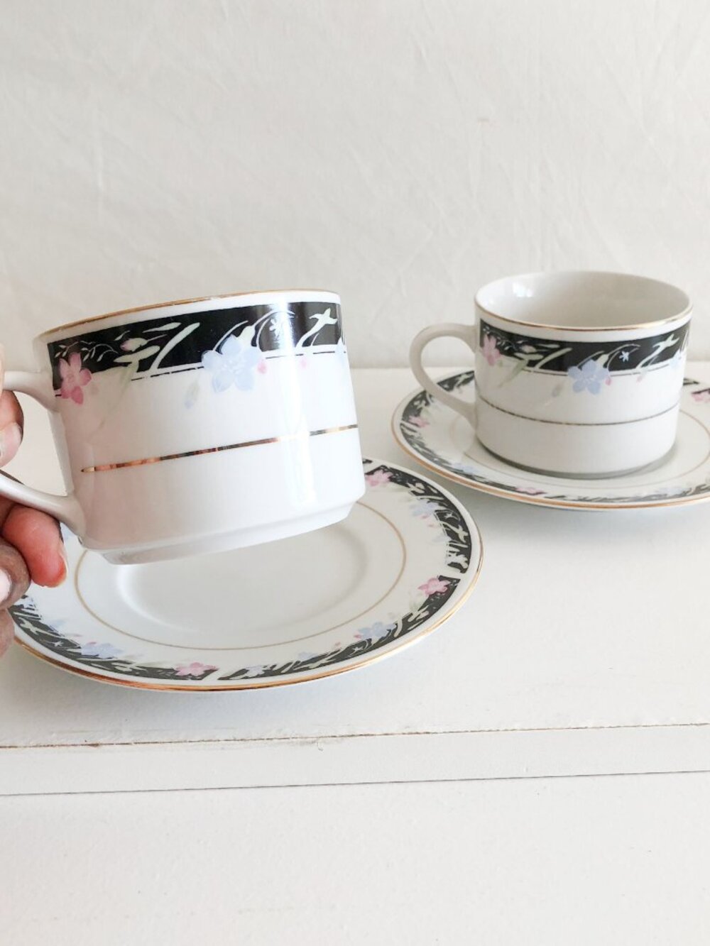 Vintage 80s China Pearl Geneva Neo Deco Tea Cups & Saucers